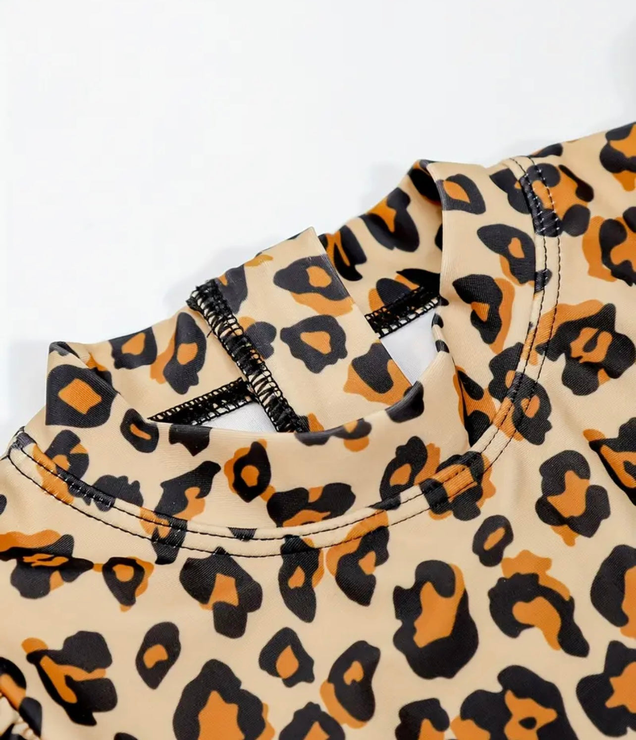Traje de Baño Animal Print Manga Larga