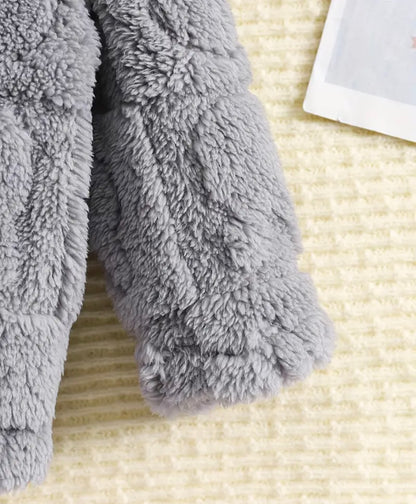 Chamarra Gris Afelpada con Conejitos